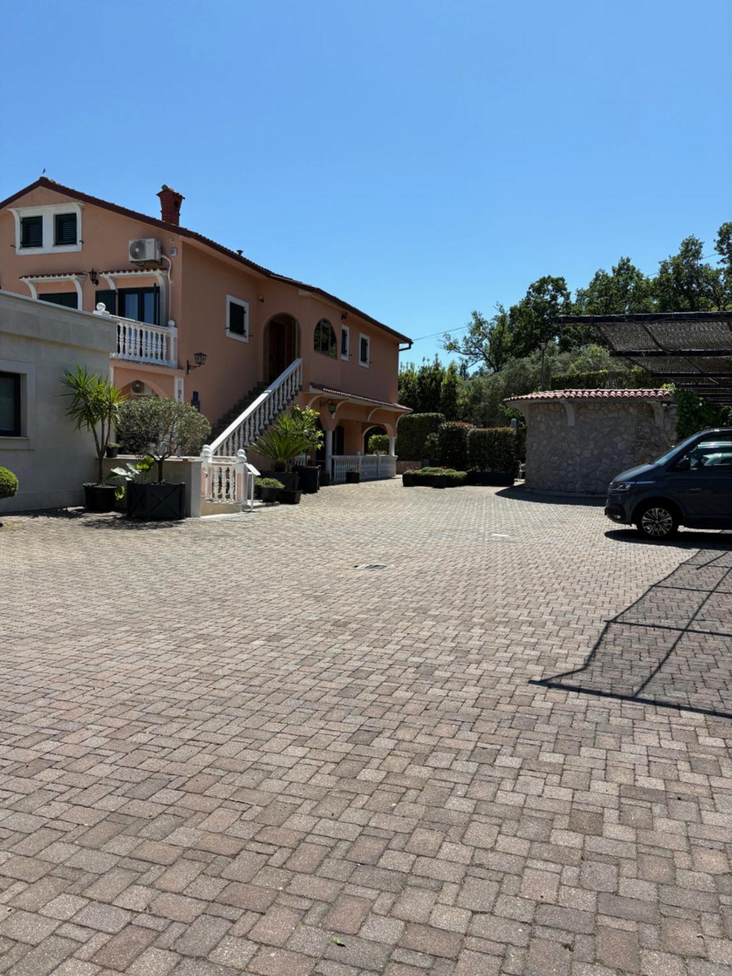 Bed And Breakfast Villa Iris Mošćenička Draga Zewnętrze zdjęcie