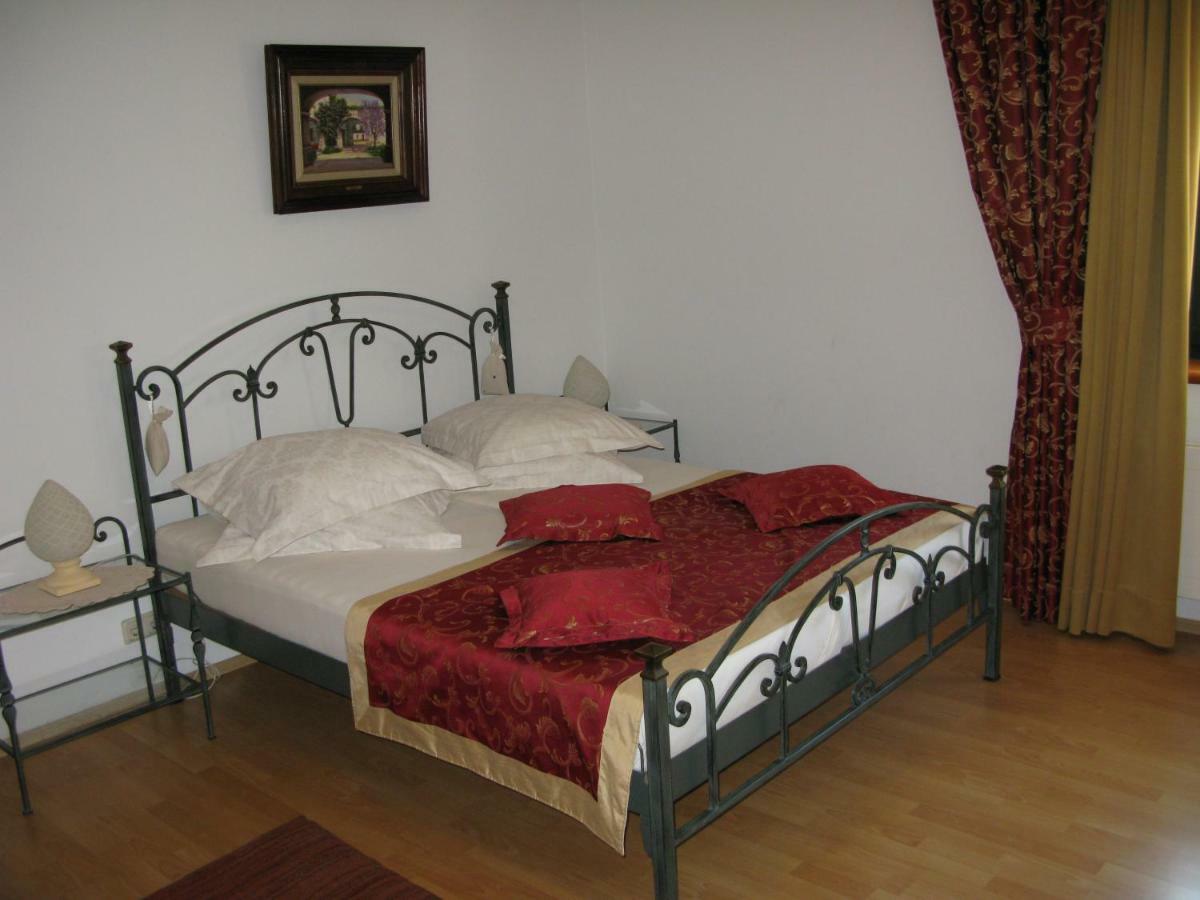 Bed And Breakfast Villa Iris Mošćenička Draga Zewnętrze zdjęcie